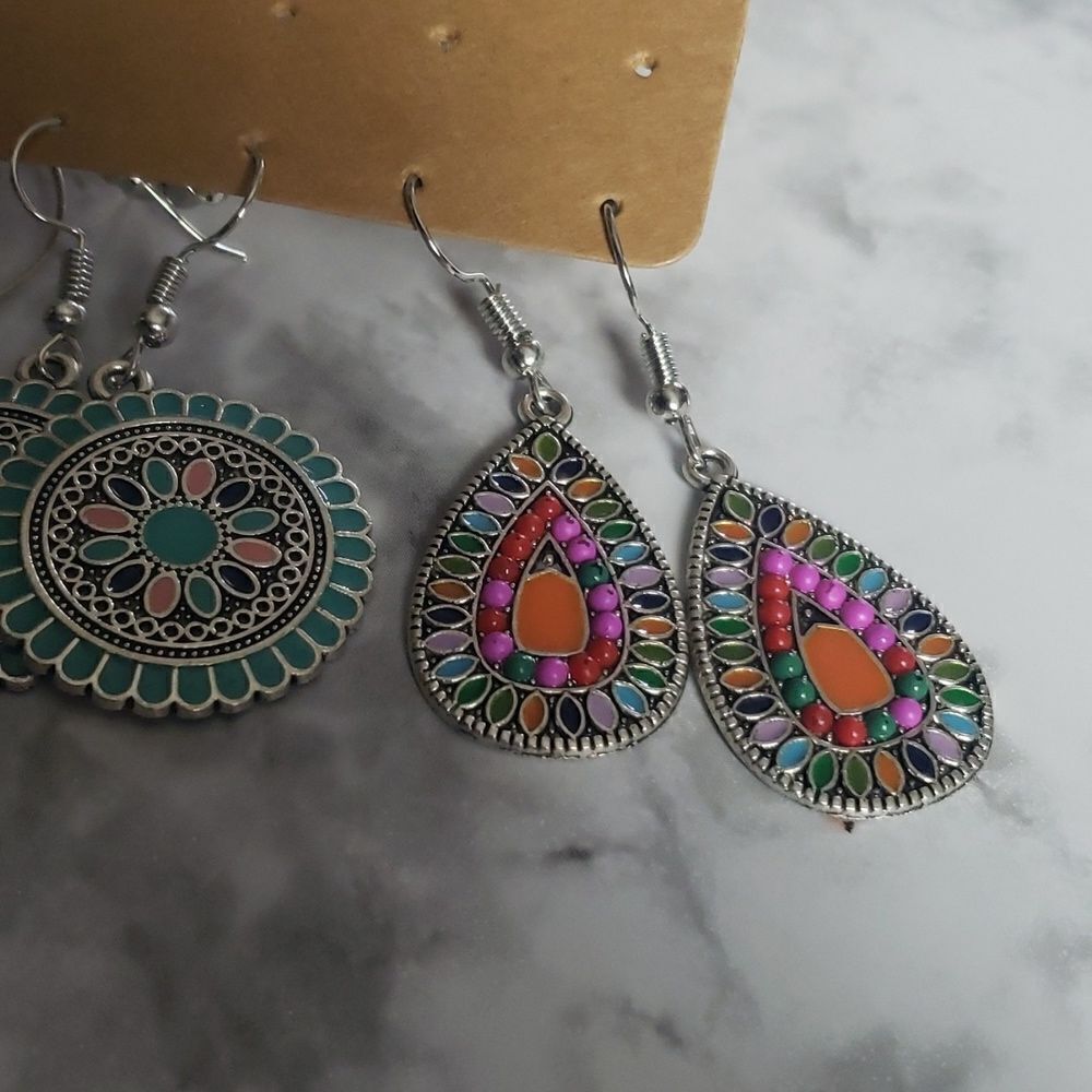 Dangle Earrings Set - Picture 3 of 5